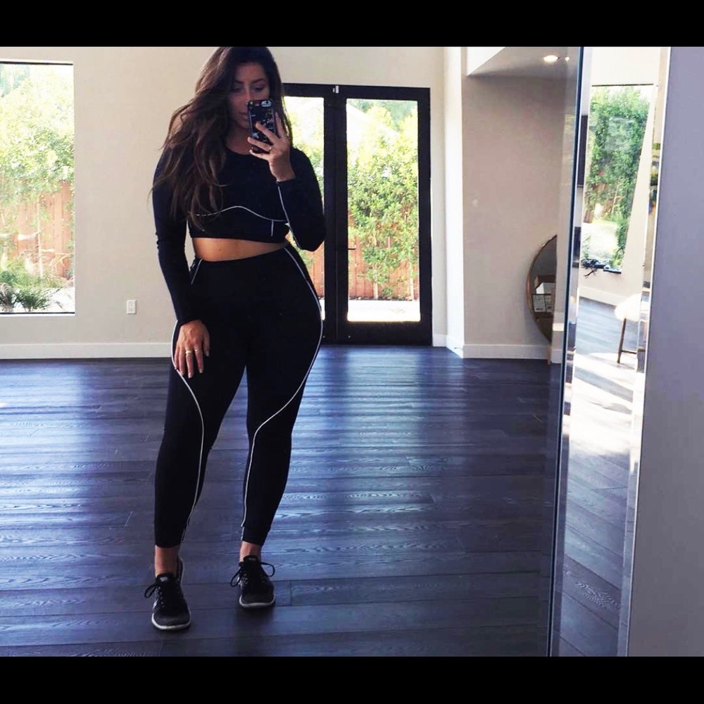 GOOD AMERICA Electric Feel Leggings